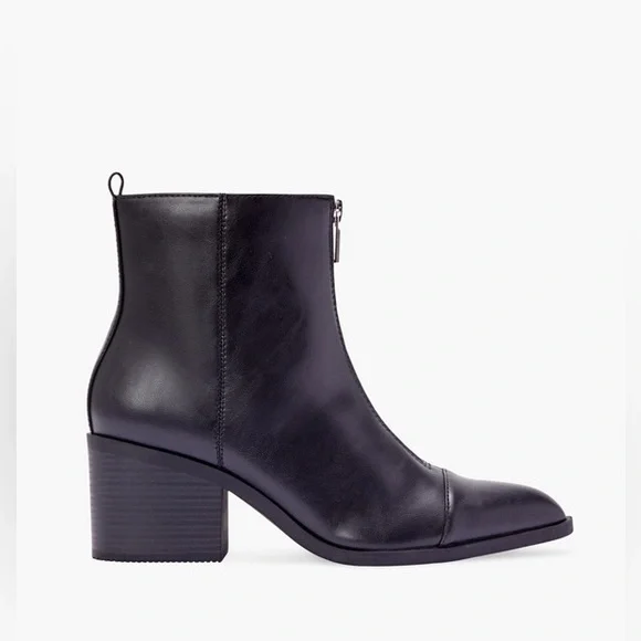 Black Heeled Ankle Boot - NIB - Picture 2 of 6